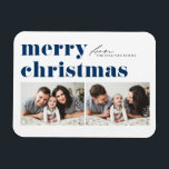 Íman Tipografia Retro Azul Feliz Natal Dois Foto<br><div class="desc">Celebre o espírito de Natal com nosso ímã de Natal fotográfico personalizável! Perfeito para capturar os seus momentos festivos favoritos, este ímã permite-vos criar uma vigilância única que mostra a alegria e o amor da vossa família durante a época de férias. Apresenta tipografia retrógrada. Personalize adicionando seus detalhes. Este ímã...</div>