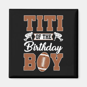 Íman Titi Do Menino Do Aniversário Da Festa De Futebol 