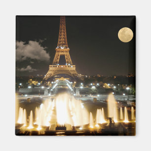 Íman Torre Eiffel na noite