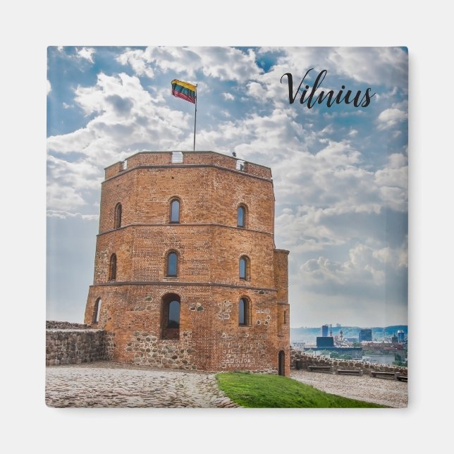 Íman Torre Gediminas em Vilnius, Lituânia (Frente)