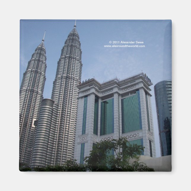 Íman Torres gêmeas Kuala Lumpur na Malásia (Frente)