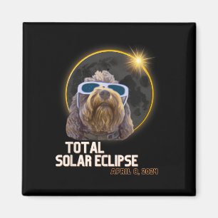 Íman Totalidade Eclipse Solar Goldendoododle com Eclips