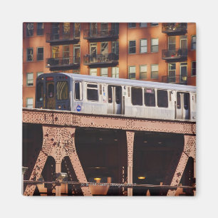 Íman Trem de Chicago em Riverbend