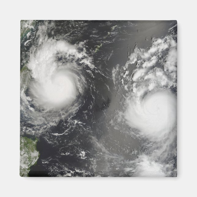 Íman Tufão Saomai e a tempestade tropical Bopha (Frente)