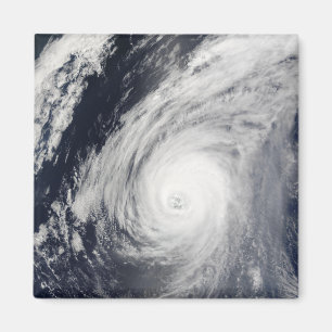 Íman Tufão Sudal a sul do Japão 3