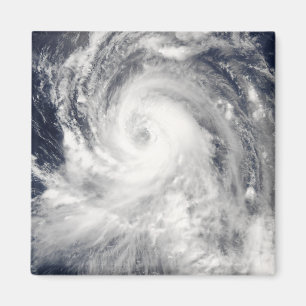 Íman Tufão Tinging sobre a Norte Mariana Isla