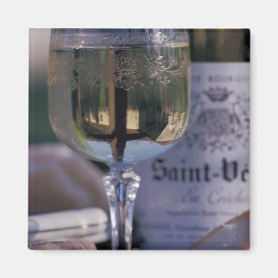 Íman UE, França, Chablis, Vinho local