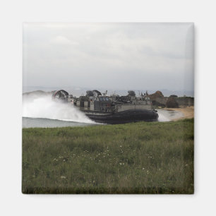 Íman Um coxim de ar da barca de descarregamento vem em