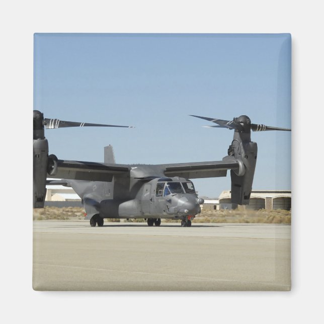 Íman Um CV-22 Osprey prepara-se para a descolagem (Frente)