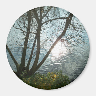 Íman Um dia de outono ao lago