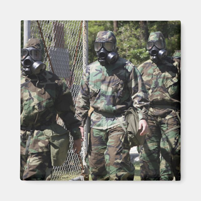 Íman Um grupo de participantes do desafio solar (Frente)