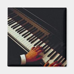 Íman Um homem que joga o piano