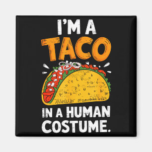 Íman Um taco com um disfarce de humano halloween cinco