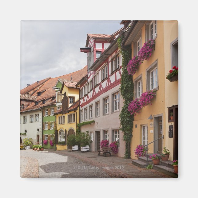 Íman Uma cidade medieval invulgarmente bem preservada n (Frente)