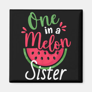 Íman Uma Em Uma Família Melon Sister primeiro aniversar