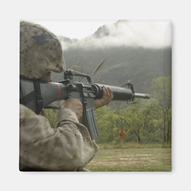 Íman Uma Marinha conduz brocas (Frente)