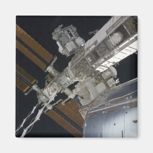 Íman Uma parcela da estação espacial internacional 3