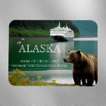 Íman Urso Cruzeiro do Alaska Personalizado<br><div class="desc">Este design pode ser personalizado na área fornecida pela alteração da foto e/ou do texto. Ou pode ser personalizado clicando em Personalizar este Modelo e, em seguida, escolhendo o clique para personalizar mais a opção e excluir ou alterar a cor do plano de fundo, adicionar texto, alterar a cor ou...</div>