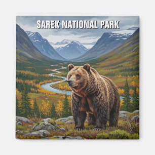 Íman Urso na Viagem de Suecia do Parque Nacional de Sar