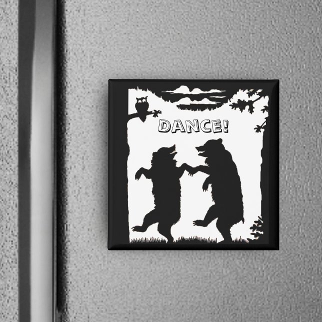 Íman Ursos Dançantes Silhueta Preta (Two black bears in silhouette dancing under trees with owl on black white square Dance magnet.)