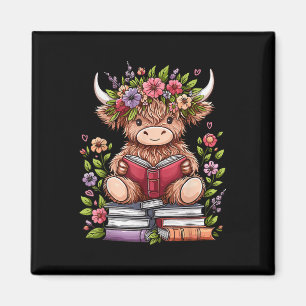 Íman Vaca Da Terra Alta De Bebê Cuja Leitura Lê Bookwor