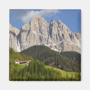 Íman Val di Funes, Villnosstal, Dolomitas, Itália