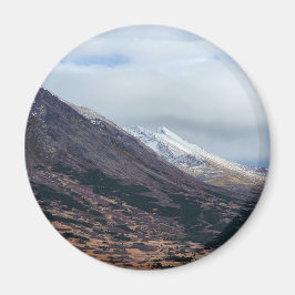 Íman Vale de Montanha Coberto de Neve Cena da Natureza