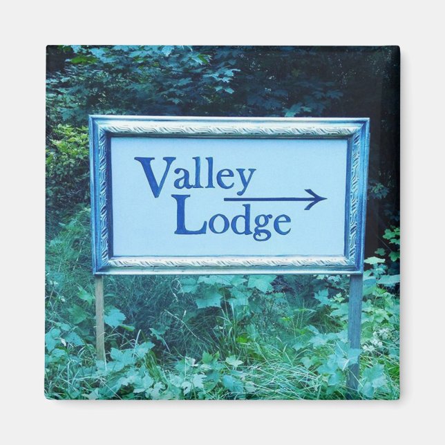 Íman Vale Lodge Magnet (Frente)
