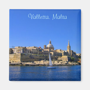 Íman Valletta em dia ensolarado