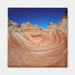 Íman Vermelho, bege e listras amarelas ao vento e