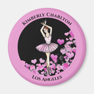 Íman Vestido Rosa Ballerina com fundo preto de coraçã