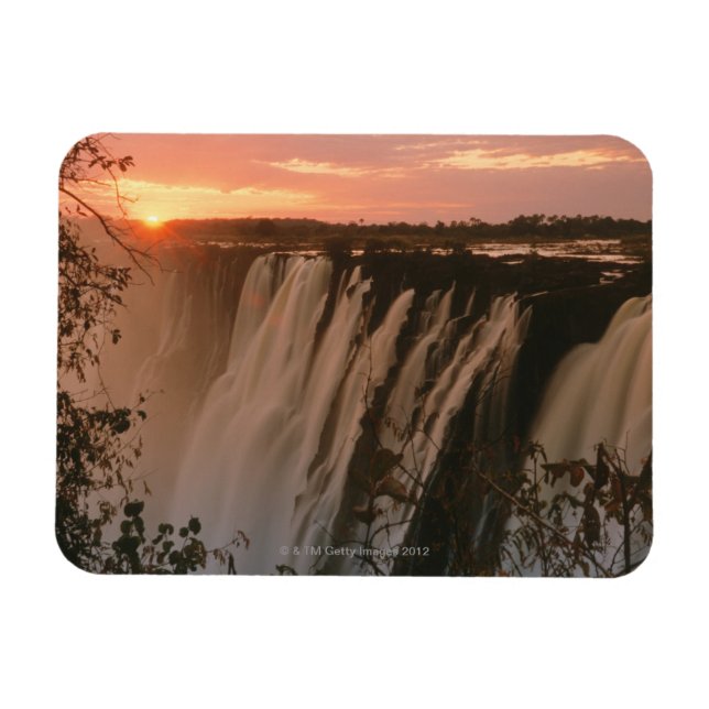 Íman Victoria Falls com sol no horizonte, Victoria (Horizontal)