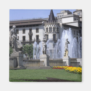 Íman Vida na Espanha a bela Plaza Cataluna com