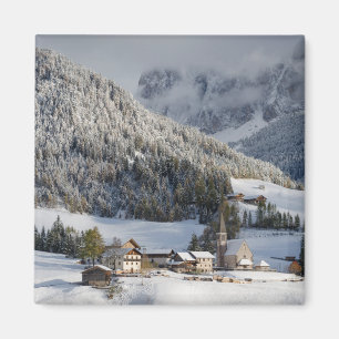 Íman Vila alpina pequena no ímã do quadrado da neve