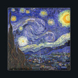 Íman Vincent Van Gogh - A Noite Estrelada Arte Fina<br><div class="desc">A Noite Estrelada de Vincent Van Gogh. Óleo sobre tela de 1889, A Noite Estrelada foi pintada enquanto Van Gogh estava no asilo em Saint-Remy, França, e é considerada uma de suas maiores obras-primas. Embora seja uma cena noturna, foi pintada durante o dia e representa a vista da janela do...</div>