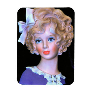 Íman Vintage Lady Head Vase Pink Ruffled Bonnet