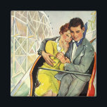 Íman Vintage Love and Romance, Roller Porta copos Ride<br><div class="desc">Imagem de romance e amor com ilustração de safra apresentando um casal jovem montando uma porta copos de rolo em um parque de diversões local. O homem tem o braço enrolado pela mulher para mantê-la segura.</div>