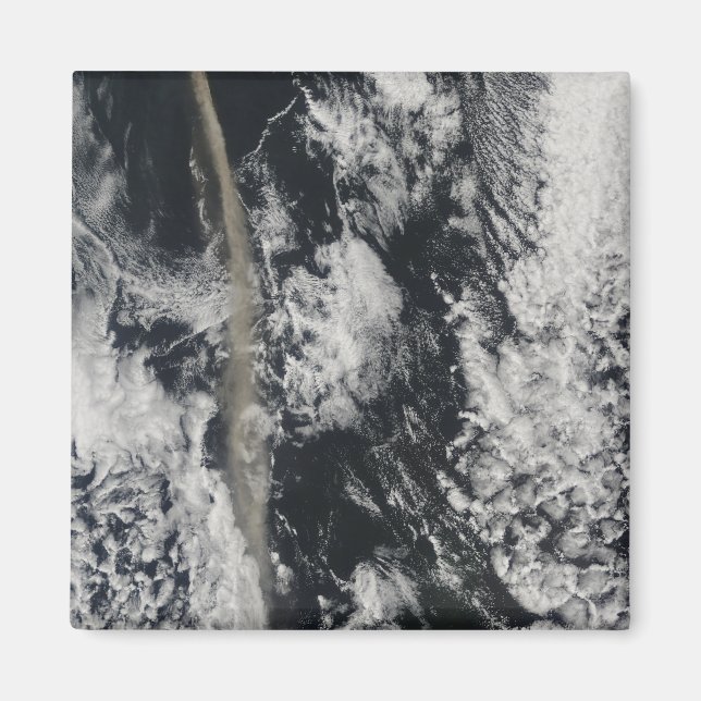 Íman Vista de satélite de uma pluma de cinzas (Frente)