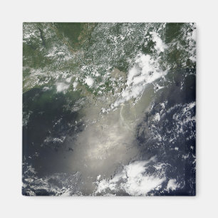 Íman Vista satélite das raias e das fitas do óleo