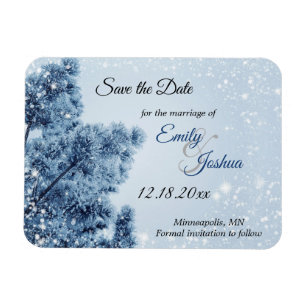 Íman Winter Wonderland Snow and Pine Save Date (A neve