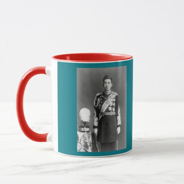 Imperador Hirohito da caneca de Japão (Esquerda)