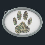 Impressão de Cachorro de Camo Distante<br><div class="desc">Um estilo de desenho animado de impressão de pata de cachorro de camo com efeito aflitivo aplicado à imagem. Fechos de cinto personalizados. Ideia de presente para amantes de cães.</div>