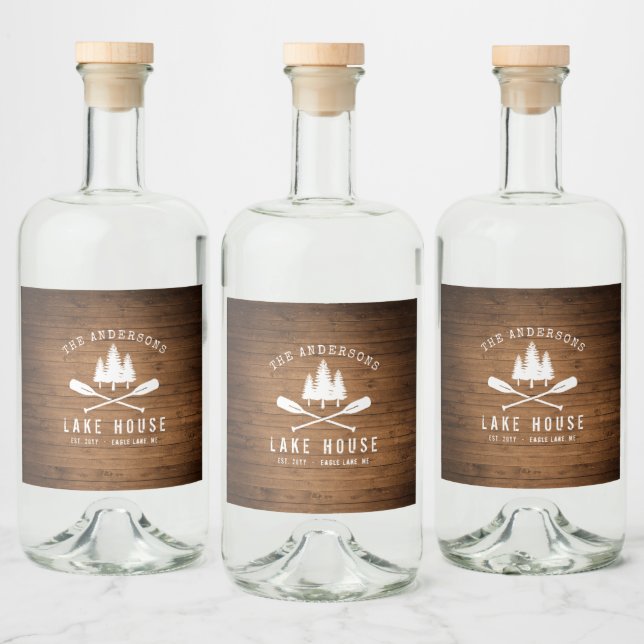 Impressão de madeira de Oars, no lago russo (Garrafas)