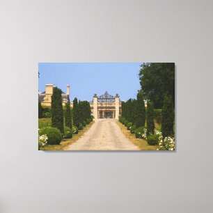 Impressão Em Tela A imponente entrada do Chateau Haut Sarpe, o
