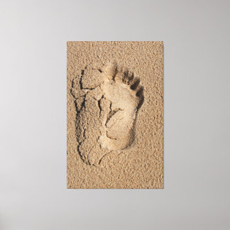 Impressão Em Tela A Solitary Footprint in Sand