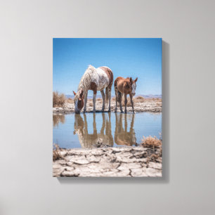 Impressão Em Tela Arte de Reflexo de Água de Cavalos Brancos e Casta