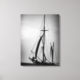Impressão Em Tela Aruba à vela em preto e branco (retrato)