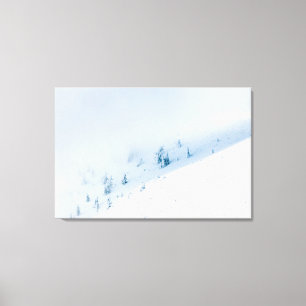 Impressão Em Tela Árvores congeladas e nuvens nas montanhas