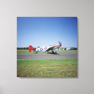 Impressão Em Tela avião P-51 C Tuskegee Red Tail no CAF Air