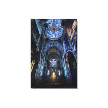 Brilho de projeção de vitral de catedral arruinada